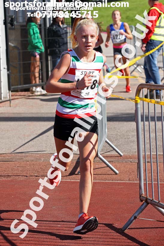 Girls under-15s  Northern 3 Stage Road Relay, SportsCity, Manchester. Photo: David T. Hewitson/Sports for All Pics
